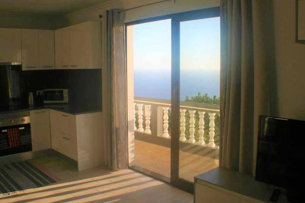 Arcos Grand Suites With Pool Calheta  Bagian luar foto